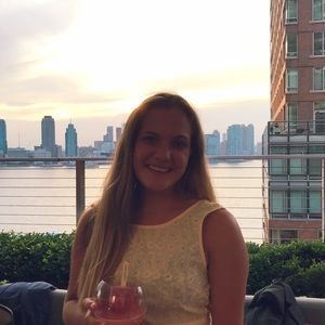 Meet your Posher, Renee